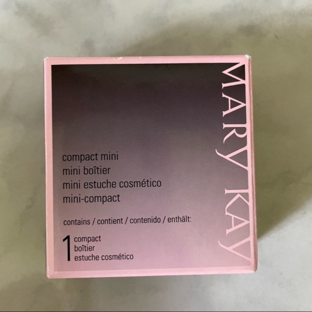 Mary Kay compact mini -NEW